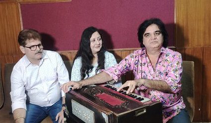 Singer Chhaya Khandelwal With Her Melodious Voice Is All Set To Come Up With Her New Album