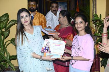 Actress Ruchi Gujjar Seeks Blessings At Ganapati Bappa Festival In Mumbai